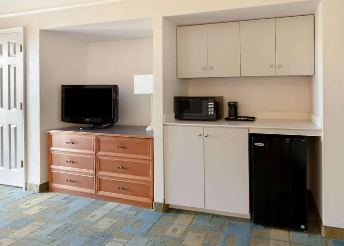 La Quinta By Wyndham Phoenix Sky Harbor Airport Hotel Tempe
