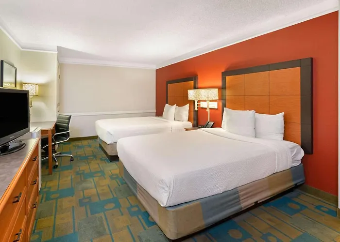 La Quinta By Wyndham Phoenix Sky Harbor Airport