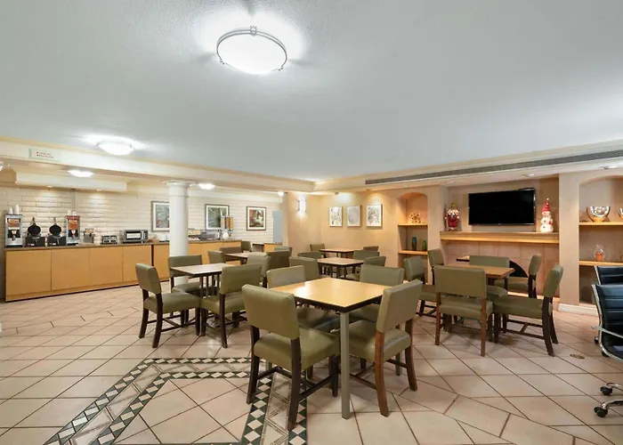 Hotel La Quinta By Wyndham Phoenix Sky Harbor Airport Tempe