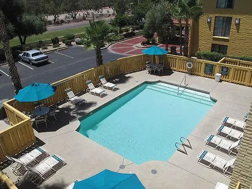 La Quinta By Wyndham Phoenix Sky Harbor Airport
