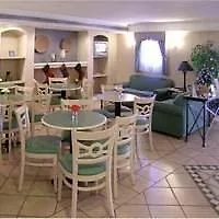 Hotel La Quinta By Wyndham Phoenix Sky Harbor Airport 3*