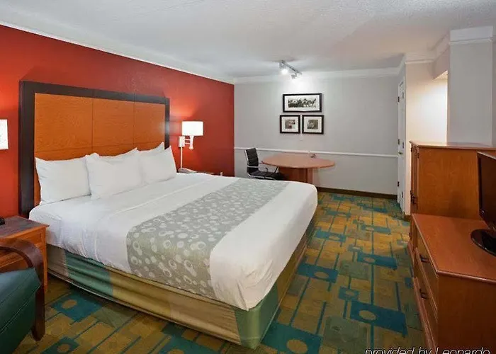 Hotel La Quinta By Wyndham Phoenix Sky Harbor Airport Tempe